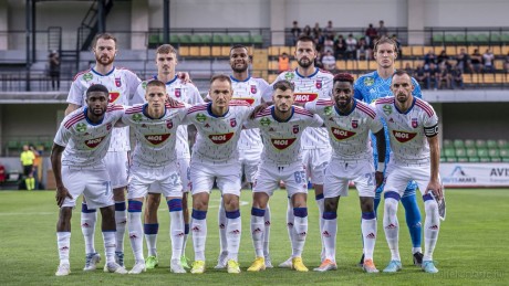 Nagy érdeklődéssel várja a német sajtó vezetőedzőnk 